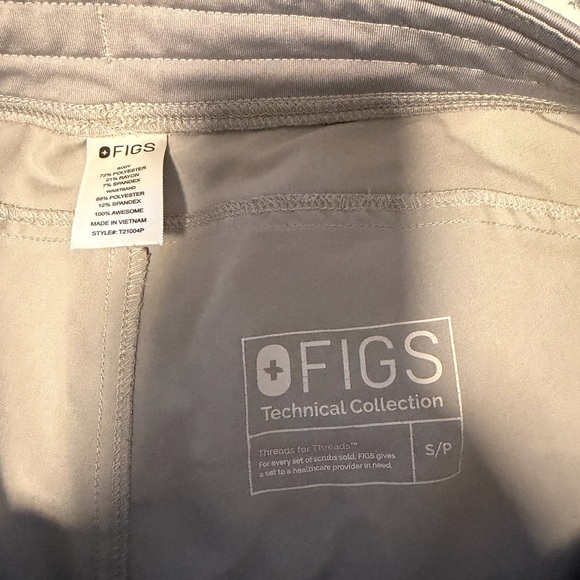 Figs Scrub Set - Gray - Picture 3 of 3